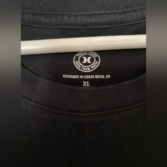 Hurley Men's Black Tee with White Logo - Picture 2 of 5